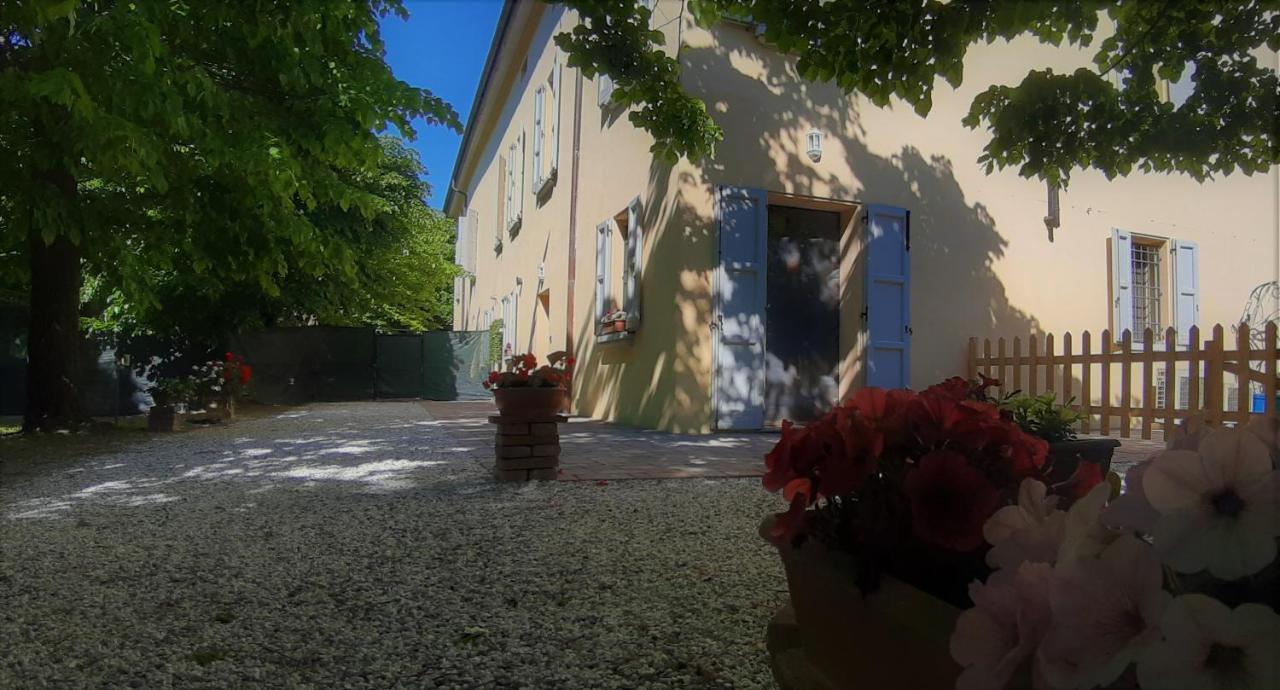 Bed and Breakfast La Torre Di Longara Кальдерара-ди-Рено Экстерьер фото
